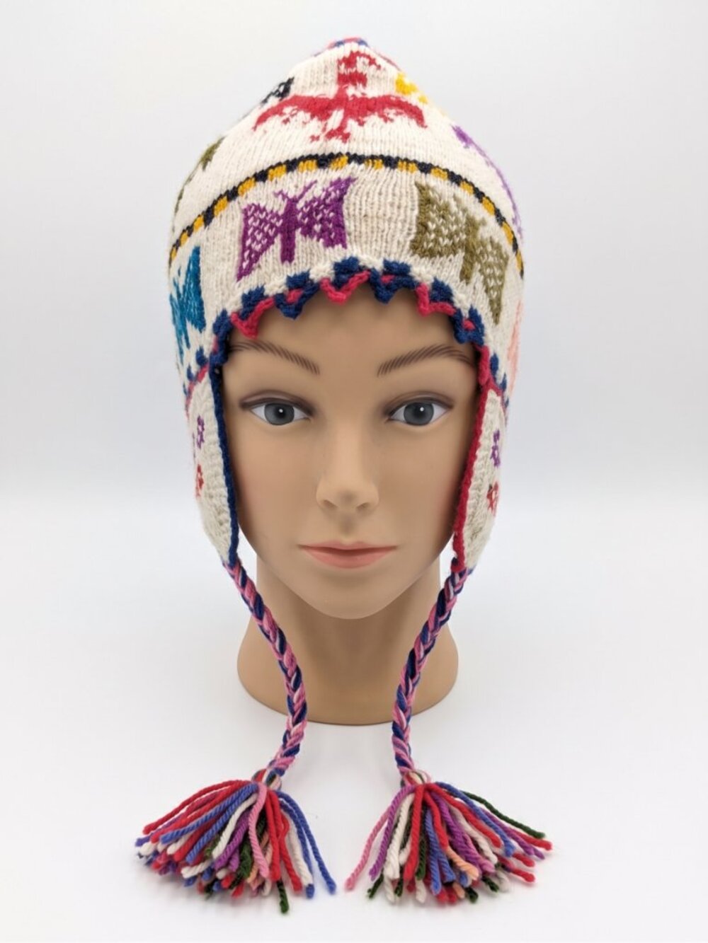 Traditional Andean Sheep's Wool Chullo from Cusco – Warm Winter Hat